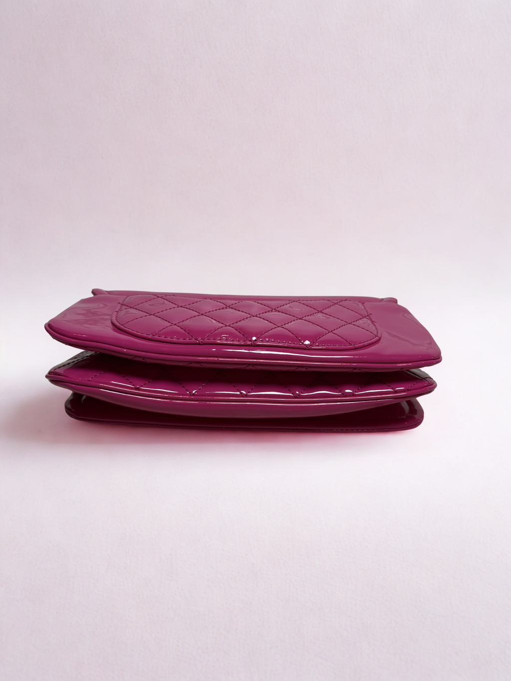CHANEL Fuchsia Patent Leather CC Chain Flap Shoulder Bag