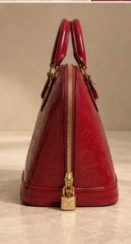LOUIS VUITTON MONOGRAM VERNIS ALMA GM — POMME D’AMOUR