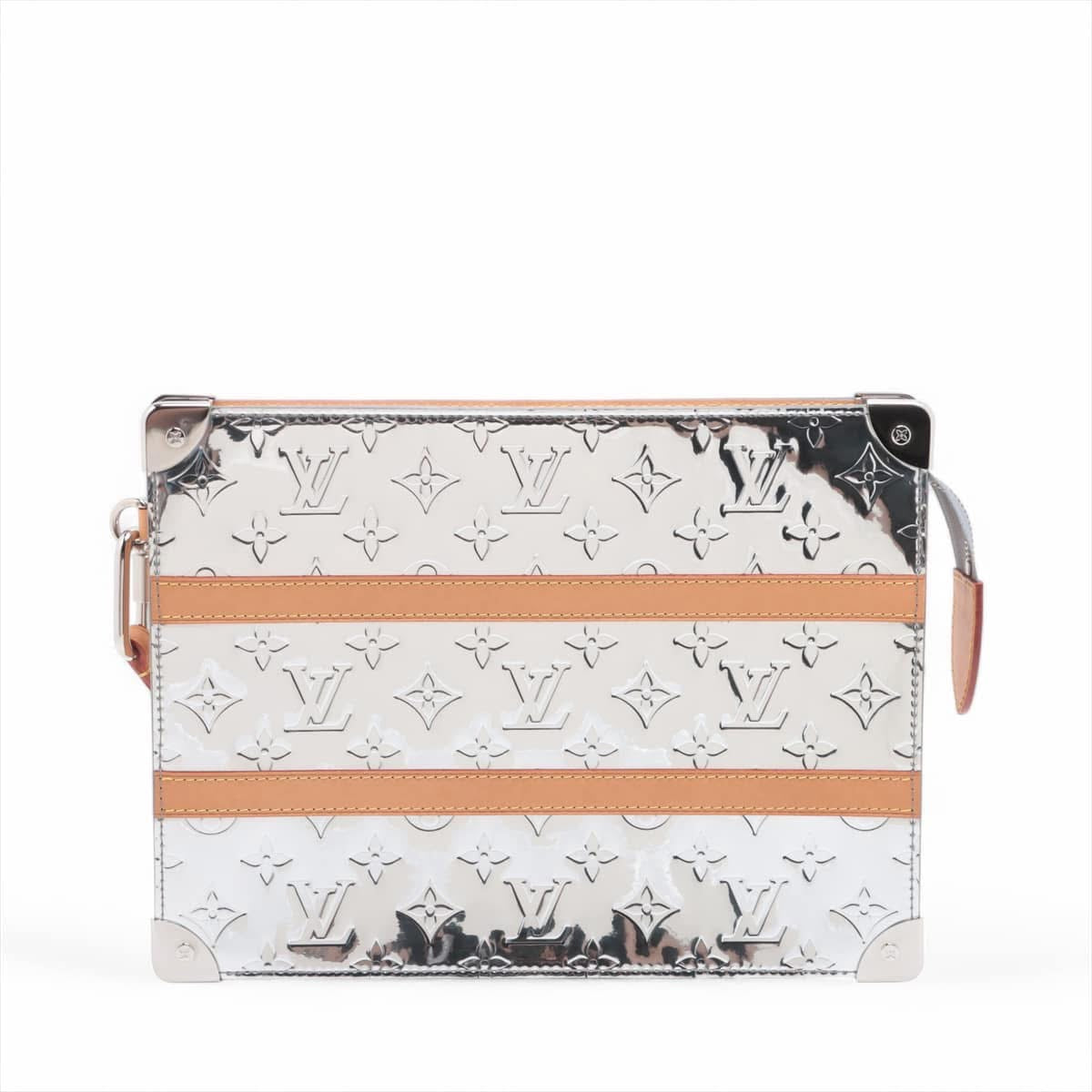 Louis Vuitton
Petite Malle Mirror Monogram
c. 2019s collection