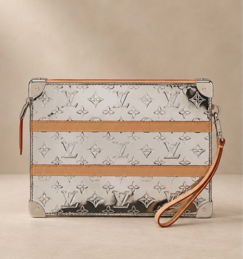 Louis Vuitton
Petite Malle Mirror Monogram
c. 2019s collection