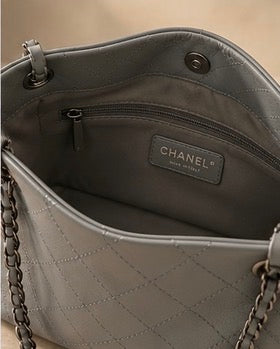 Chanel Sac Moyen Hobo