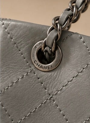 Chanel Sac Moyen Hobo