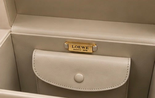 Loewe – Vintage Box Top Handle Bag –
